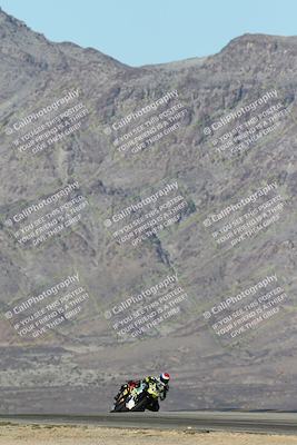 media/Dec-07-2025-CVMA (Sun) [[3e7d2de5dc]]/Race 9-Formula UL Shootout/